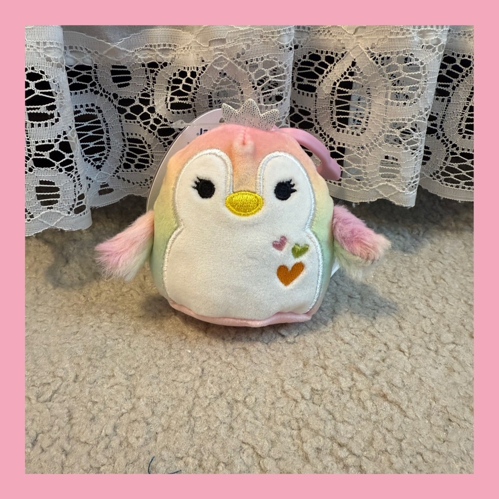 ❗️NEW❗️Valentines Louisa Squishmallow Clip